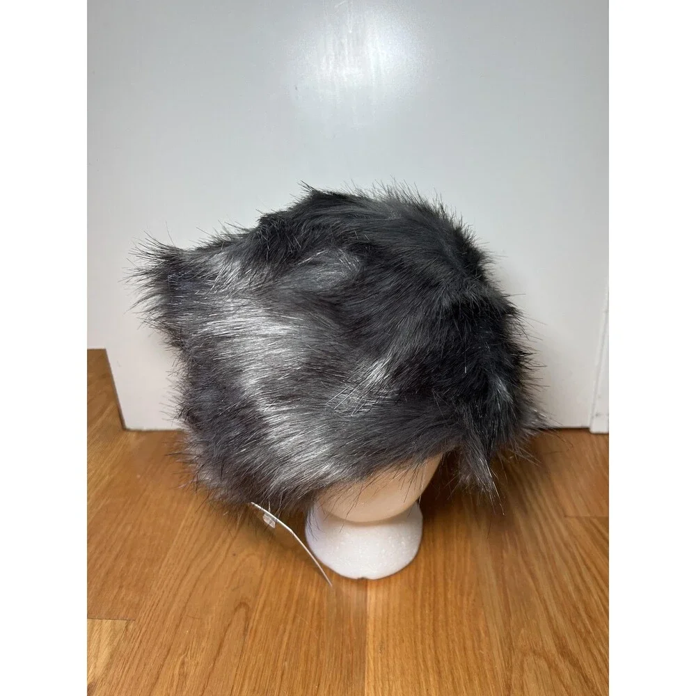 FutrZane Hat Beret Womens Medium Faux Fur Handmade Europe Polyester